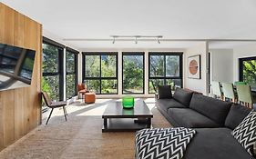 Warburton Stays Station Penthouse